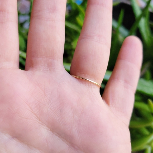 Handmade Solid 14K Gold Dainty Drop Baguette Ring, size 5.5 - Picture 12 of 16